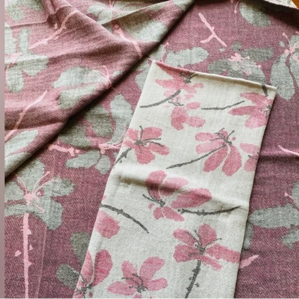 Cherry Blossoms Loom Weave 2 Side Wrap Blanket Towel Sarong Tapestry Hand Weave